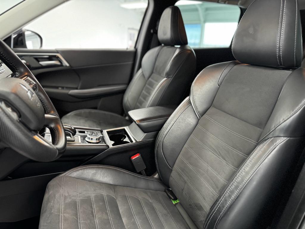 used 2023 Mitsubishi Outlander car, priced at $22,495