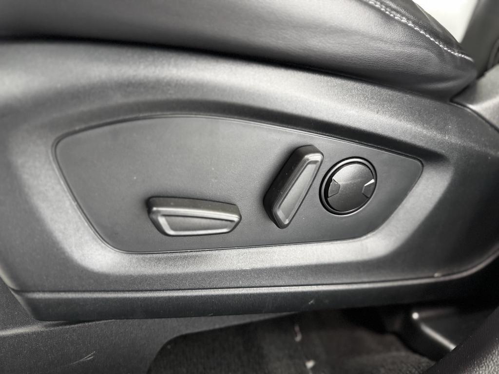 used 2022 Ford Explorer car, priced at $30,995