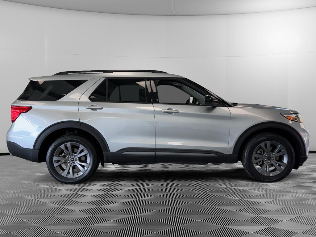 used 2022 Ford Explorer car, priced at $30,995