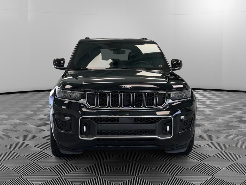used 2022 Jeep Grand Cherokee car, priced at $37,495