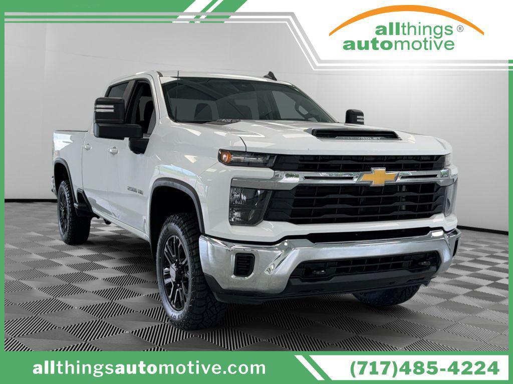 used 2024 Chevrolet Silverado 2500 car, priced at $50,995