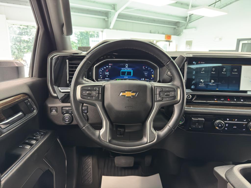 used 2024 Chevrolet Silverado 2500 car, priced at $50,995