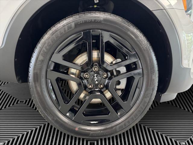used 2024 Kia Telluride car, priced at $45,495