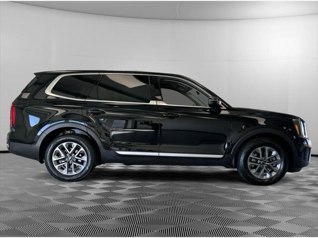 used 2023 Kia Telluride car, priced at $31,995