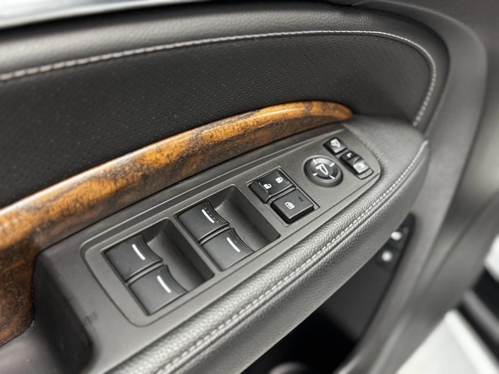 used 2019 Acura MDX car, priced at $26,495