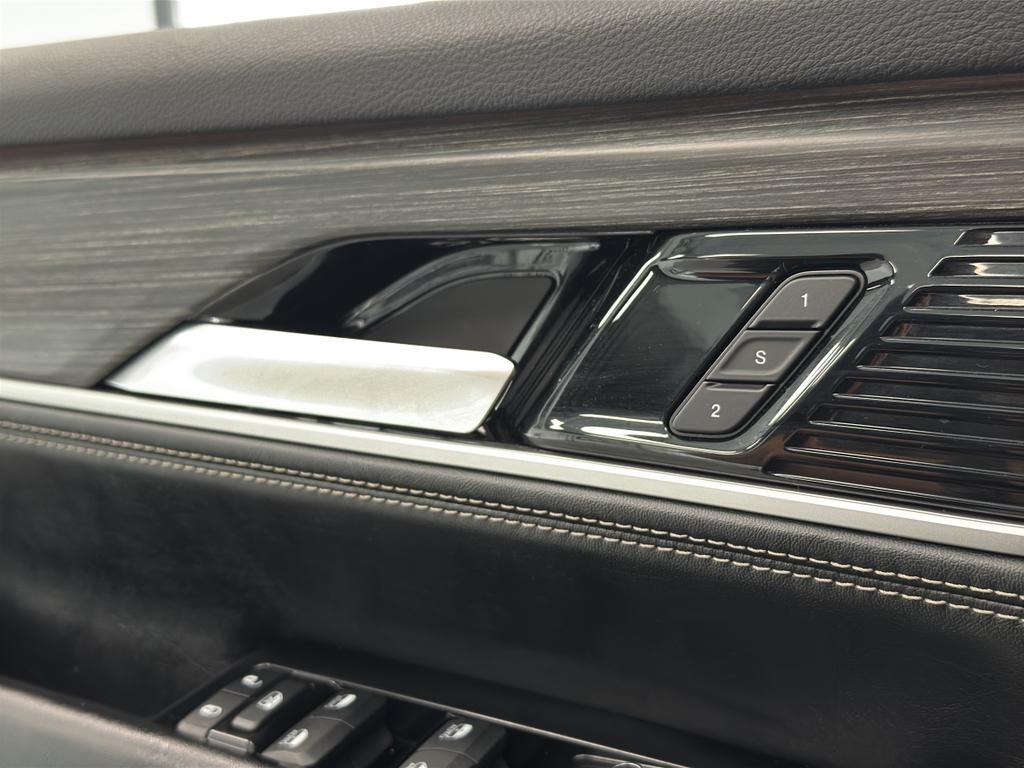 used 2024 Jeep Wagoneer car, priced at $48,995