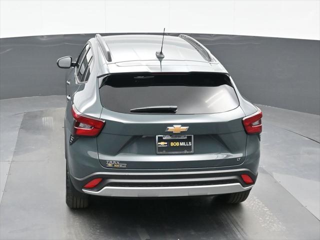 new 2025 Chevrolet Trax car, priced at $25,985