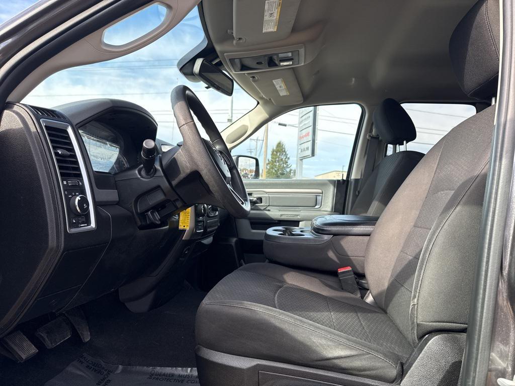 used 2020 Ram 1500 Classic car, priced at $30,000