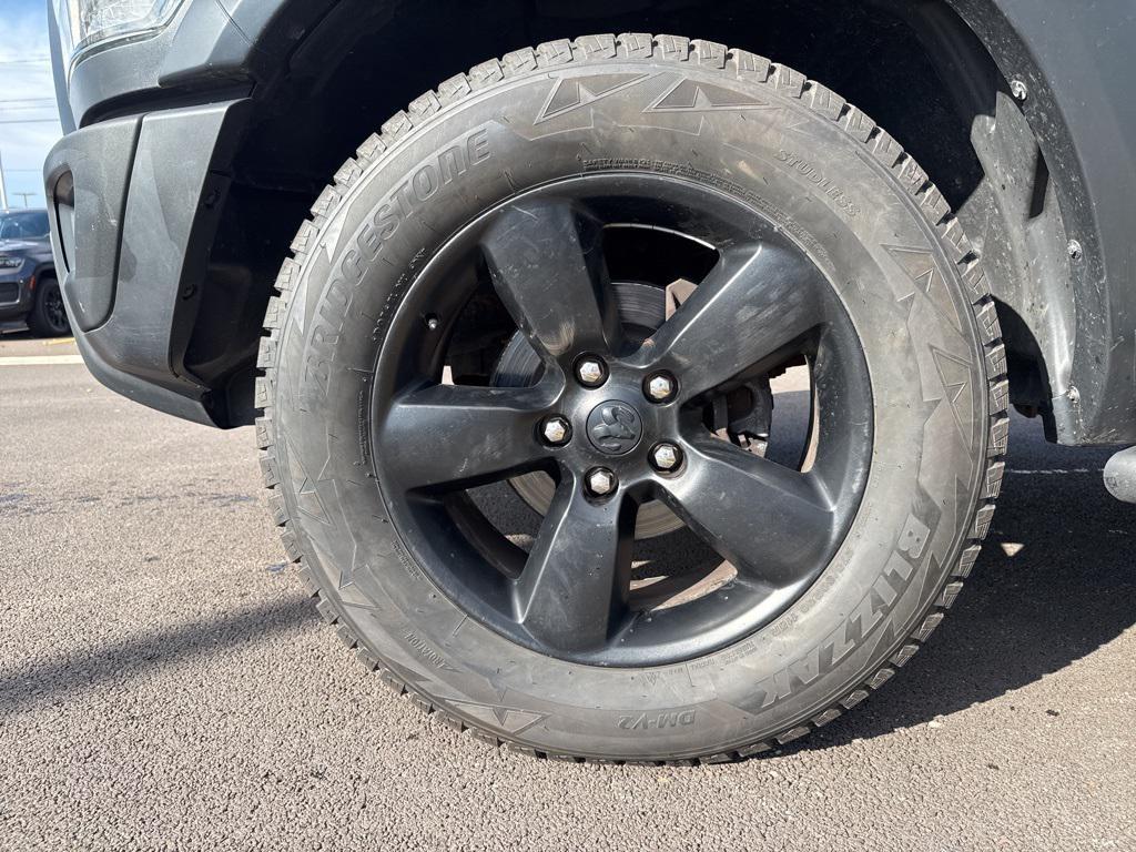 used 2020 Ram 1500 Classic car, priced at $30,000