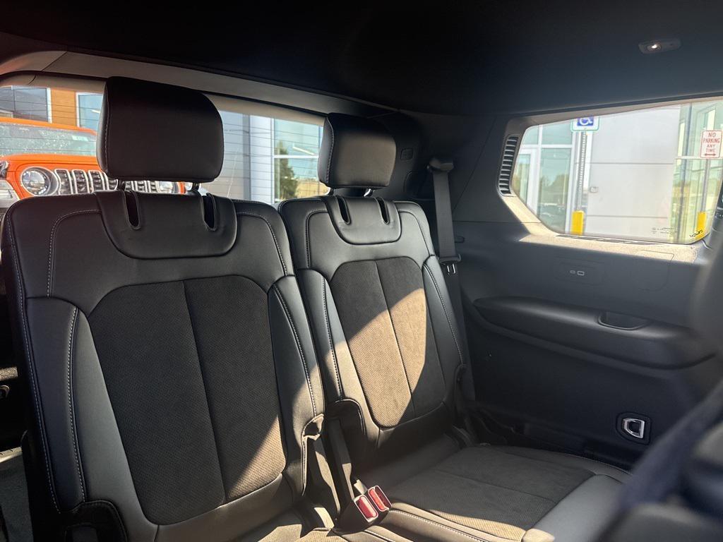 new 2025 Jeep Grand Cherokee L car, priced at $48,725
