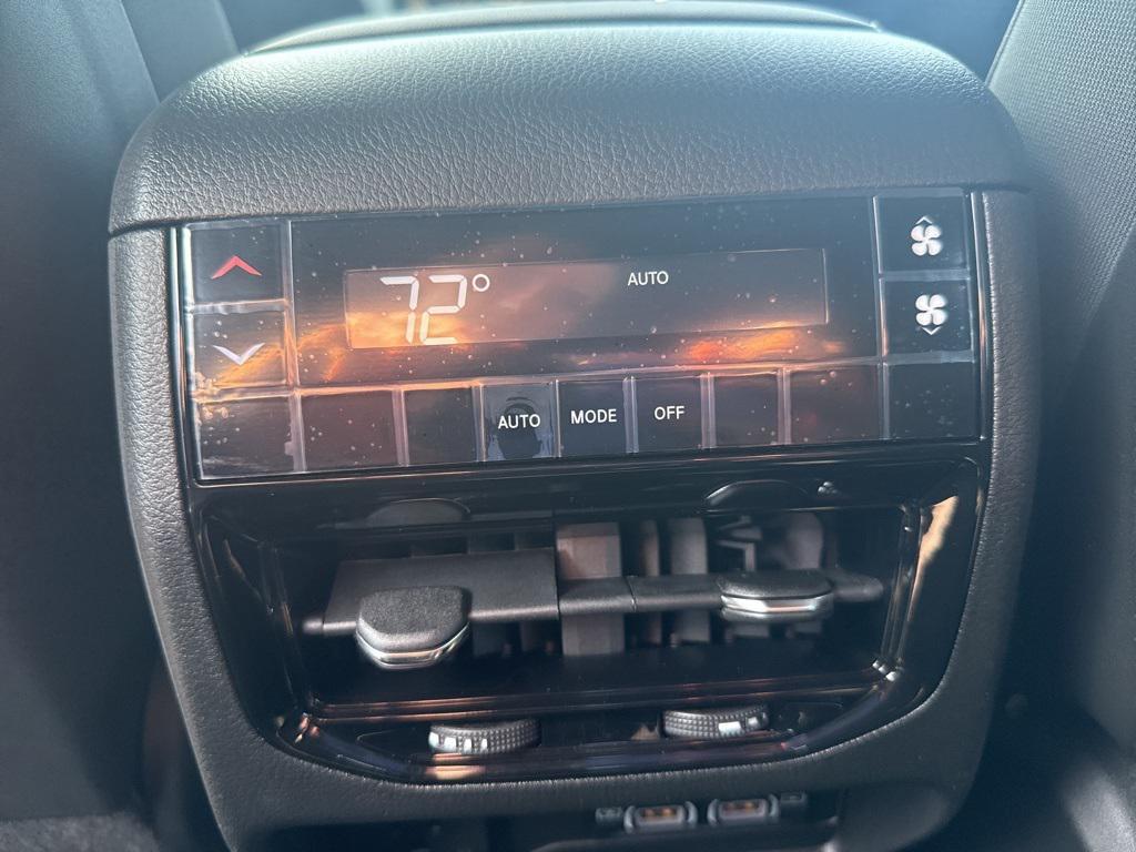 new 2025 Jeep Grand Cherokee L car, priced at $48,725