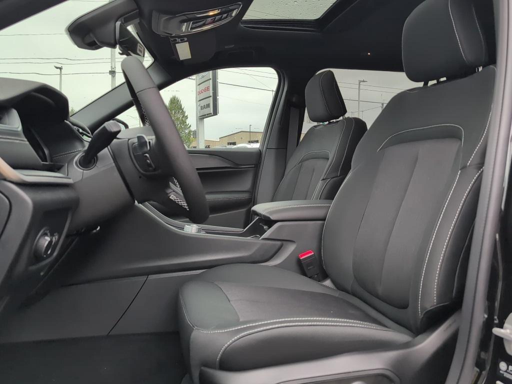 new 2025 Jeep Grand Cherokee L car, priced at $45,420