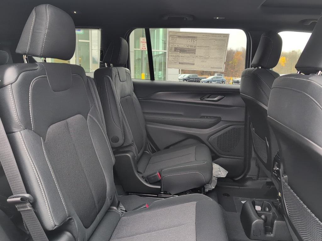 new 2025 Jeep Grand Cherokee L car, priced at $45,420