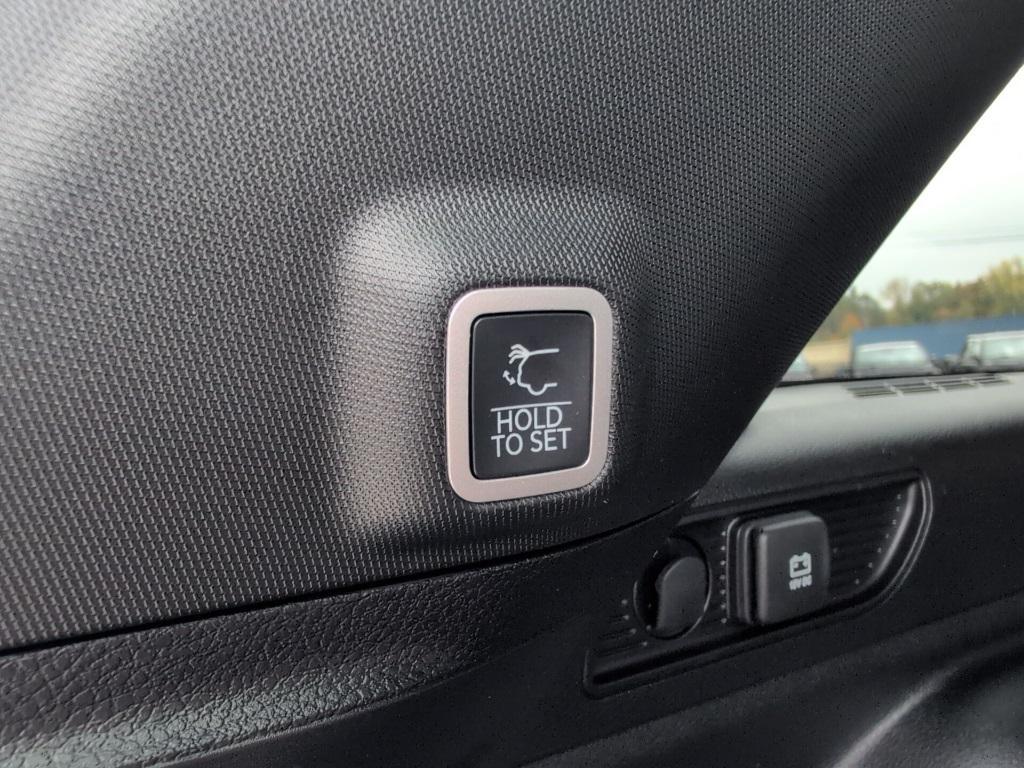 new 2025 Jeep Grand Cherokee car, priced at $49,510
