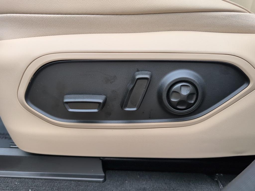 new 2025 Jeep Grand Cherokee car, priced at $49,510