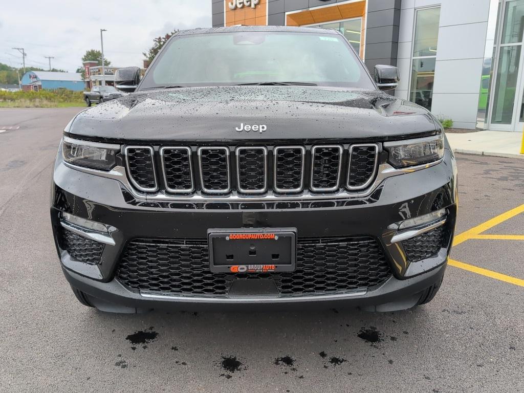 new 2025 Jeep Grand Cherokee car, priced at $49,510