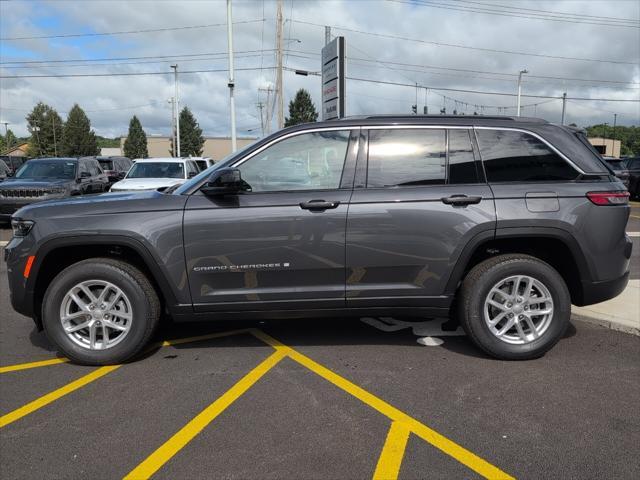 new 2025 Jeep Grand Cherokee car, priced at $44,170