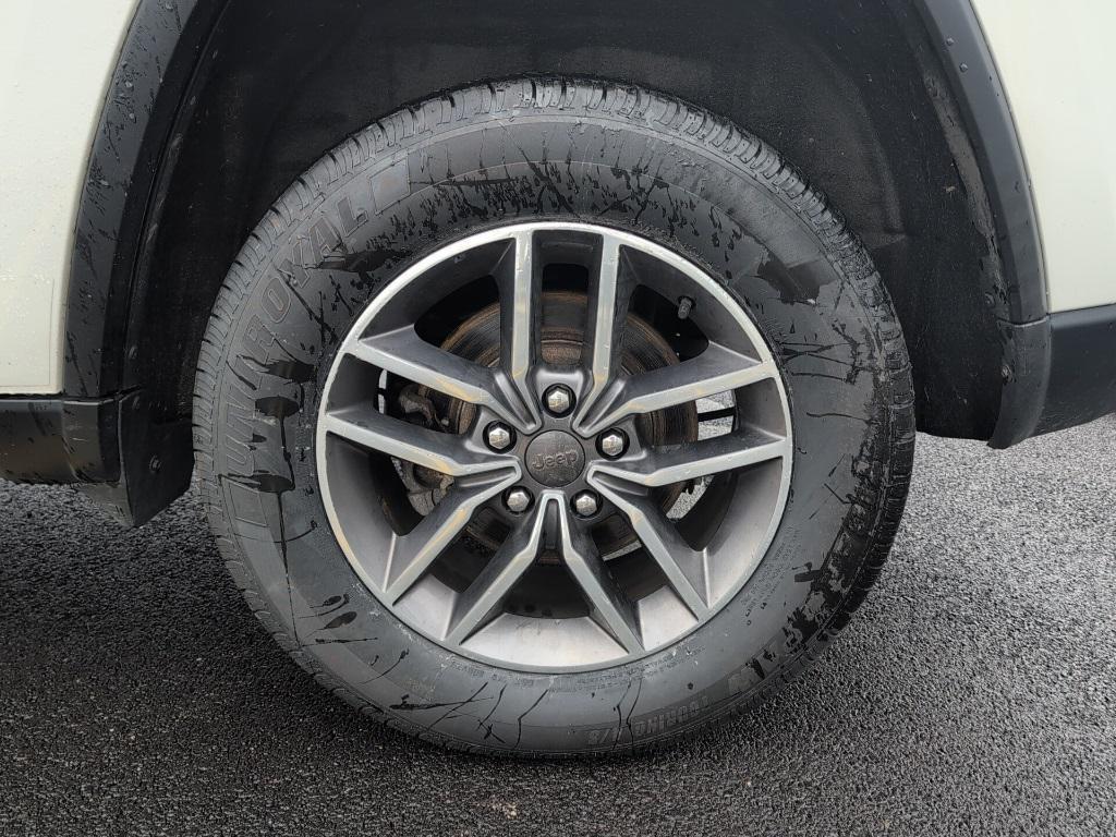 used 2020 Jeep Grand Cherokee car, priced at $22,500