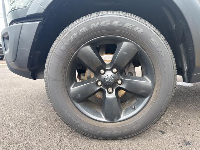 used 2019 Ram 1500 Classic car, priced at $29,800