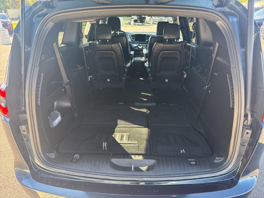used 2022 Chrysler Pacifica car, priced at $23,100