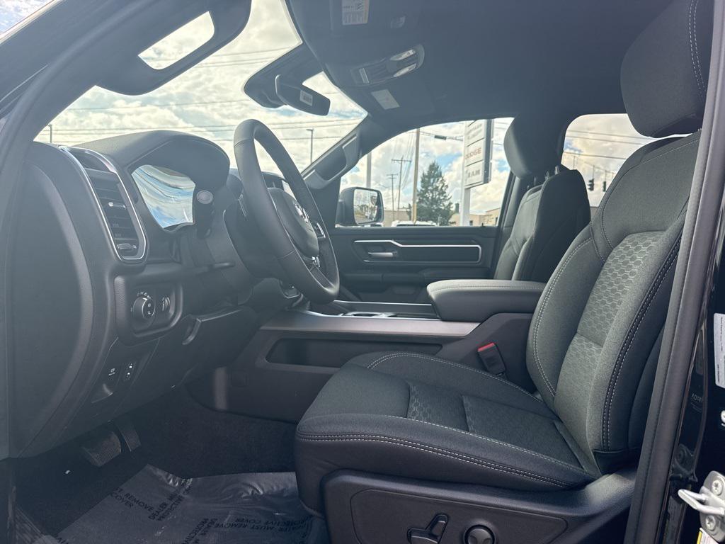 new 2025 Ram 1500 car, priced at $56,265