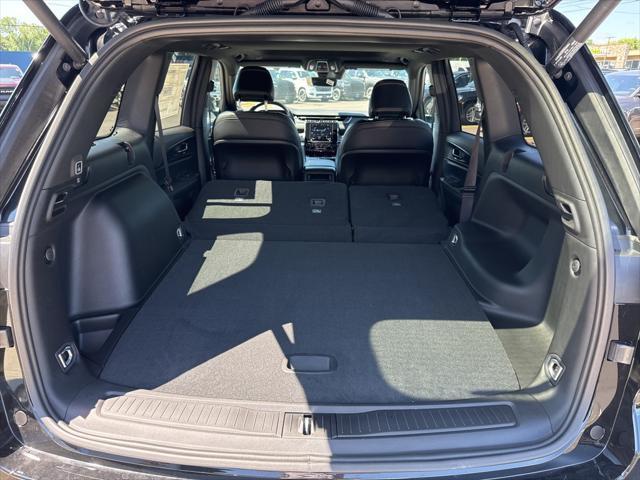 new 2025 Jeep Grand Cherokee car, priced at $46,730