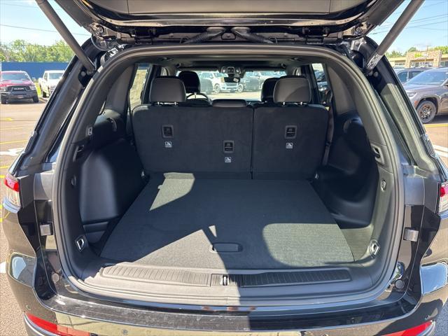 new 2025 Jeep Grand Cherokee car, priced at $46,730
