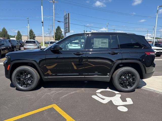 new 2025 Jeep Grand Cherokee car, priced at $46,730