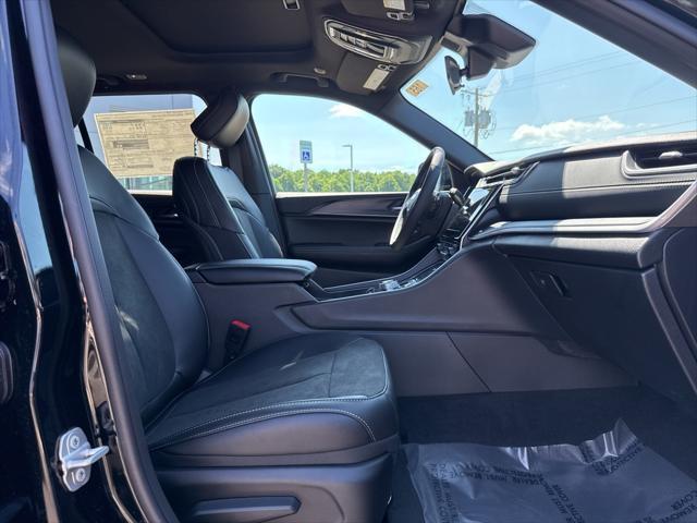 new 2025 Jeep Grand Cherokee car, priced at $46,730