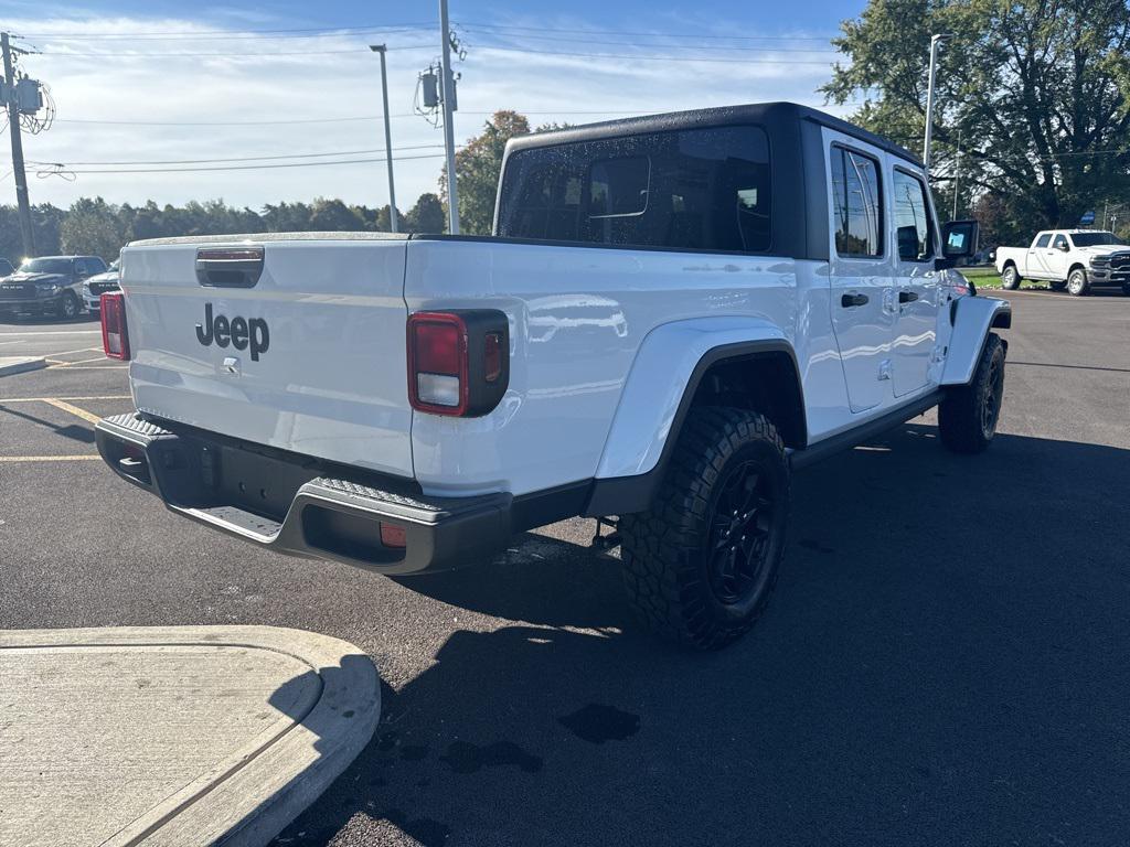 used 2022 Jeep Gladiator car, priced at $36,400