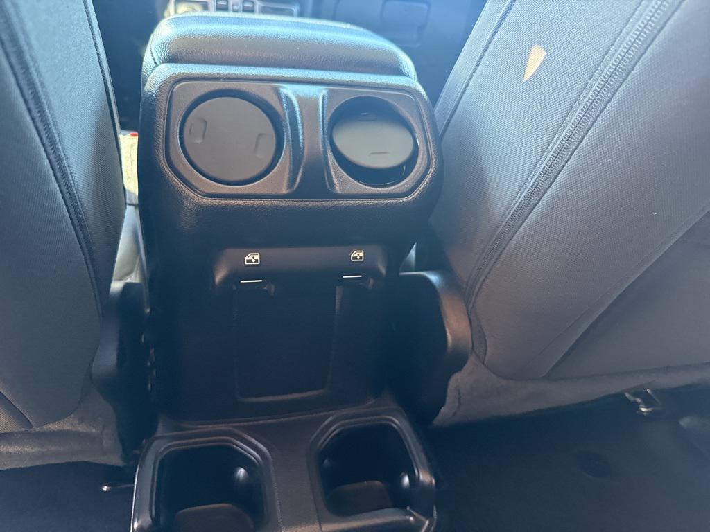 used 2022 Jeep Gladiator car, priced at $36,400