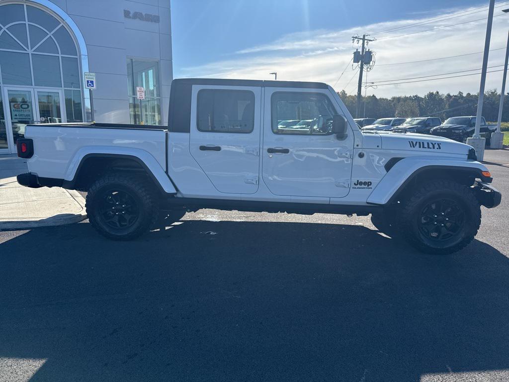 used 2022 Jeep Gladiator car, priced at $36,400