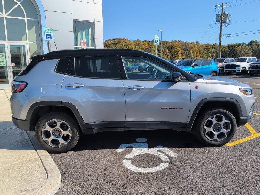 used 2022 Jeep Compass car, priced at $26,100