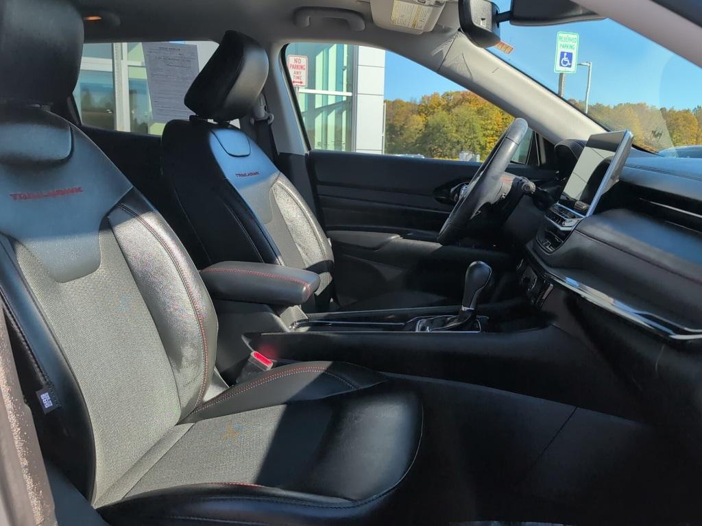 used 2022 Jeep Compass car, priced at $26,100