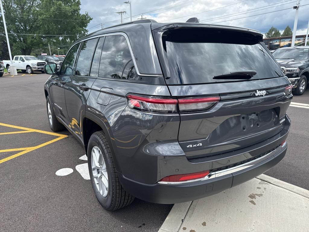 new 2025 Jeep Grand Cherokee car, priced at $44,665
