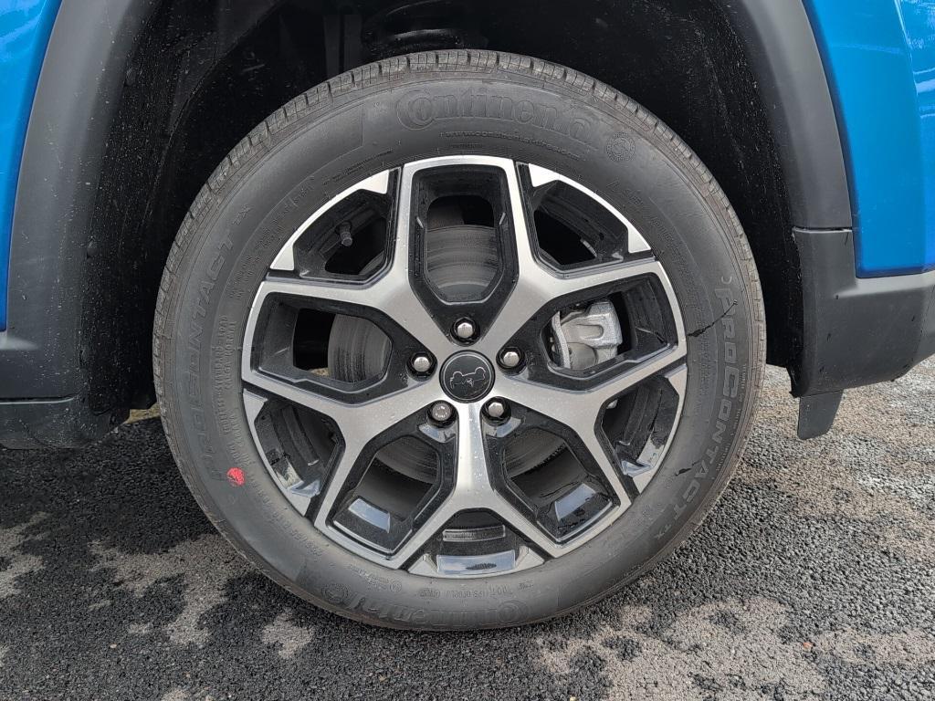 new 2026 Jeep Compass car, priced at $35,705