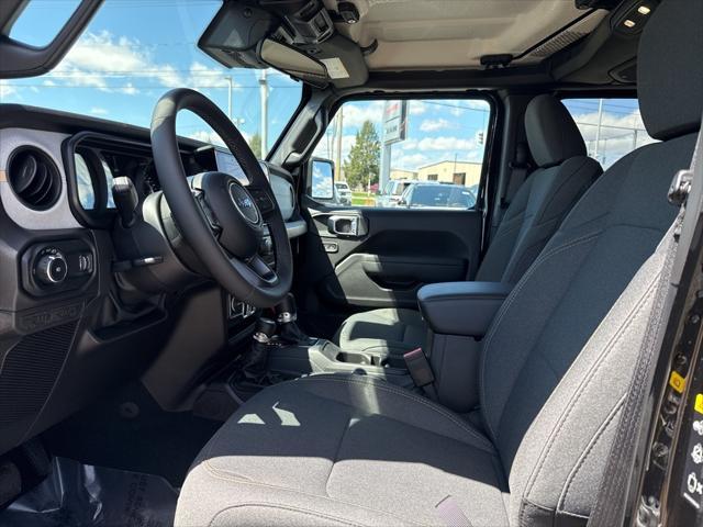 new 2025 Jeep Wrangler car, priced at $52,870