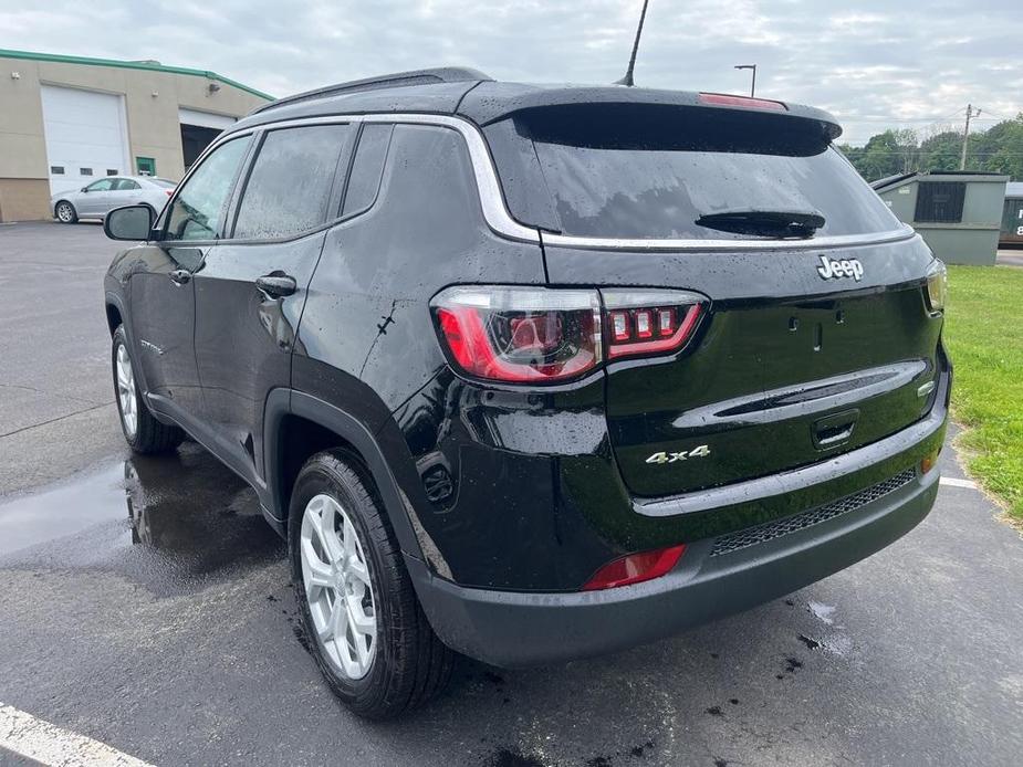 new 2024 Jeep Compass car, priced at $35,035