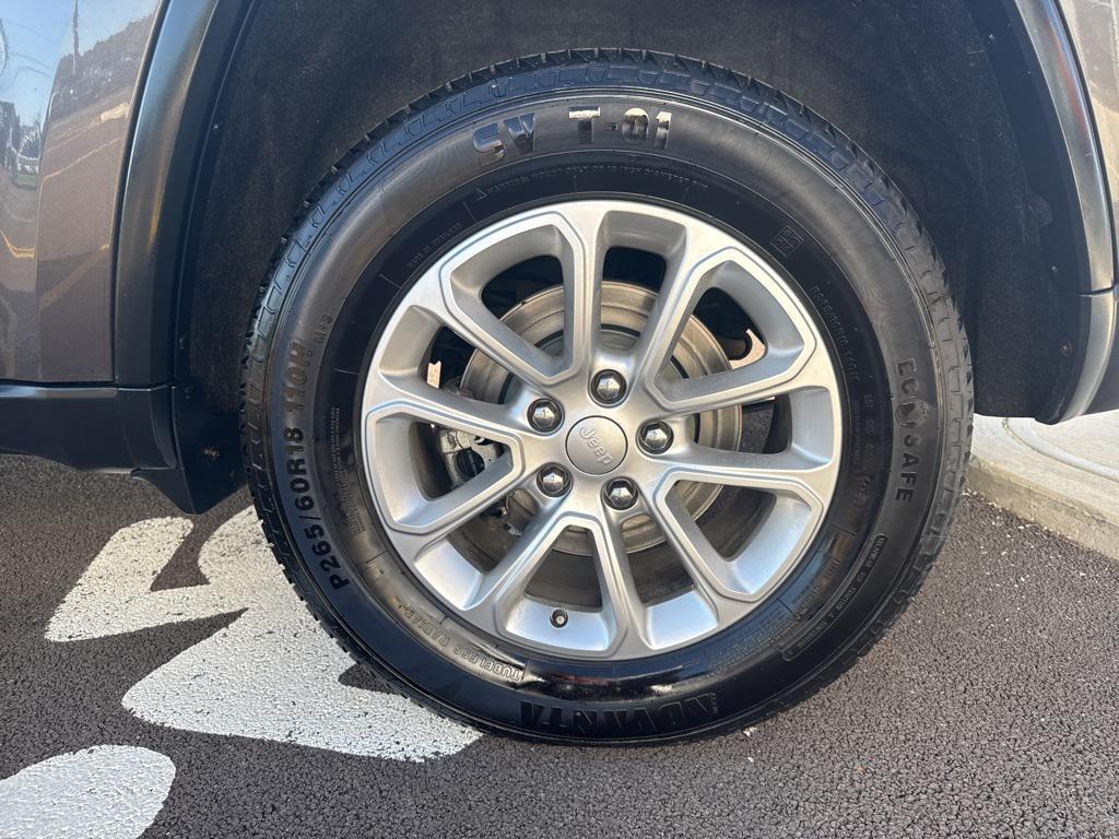 used 2021 Jeep Grand Cherokee car, priced at $25,600