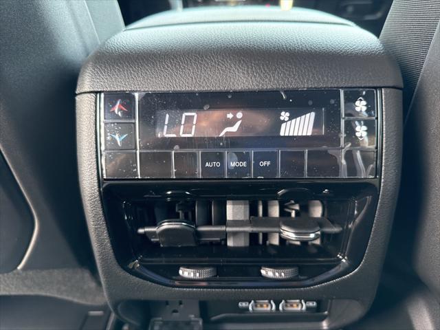 new 2025 Jeep Grand Cherokee L car, priced at $45,369