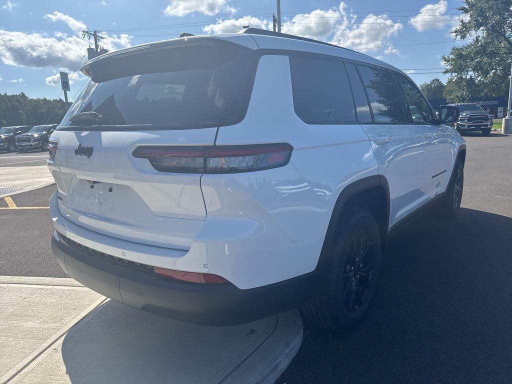 new 2025 Jeep Grand Cherokee L car, priced at $48,130