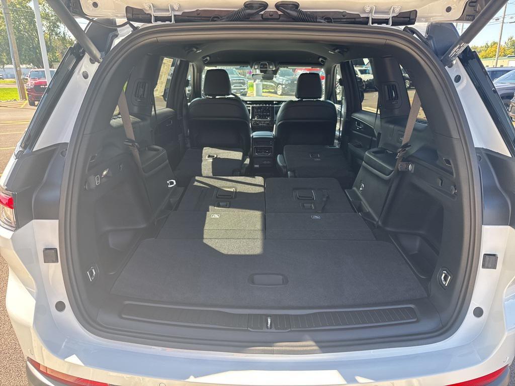 new 2025 Jeep Grand Cherokee L car, priced at $48,130