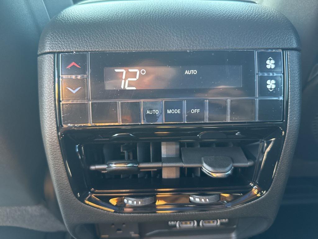 new 2025 Jeep Grand Cherokee L car, priced at $48,130