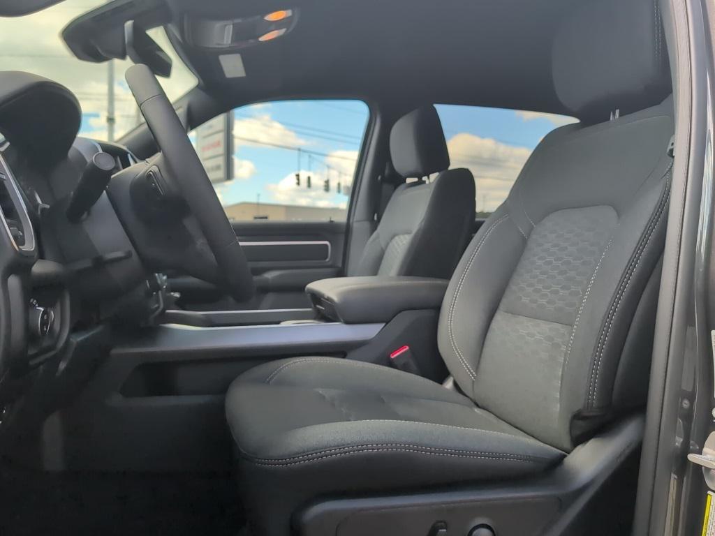 new 2025 Ram 1500 car, priced at $56,265