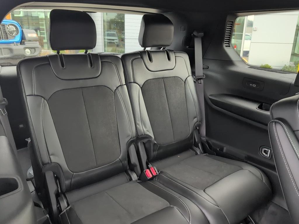 new 2025 Jeep Grand Cherokee L car, priced at $49,130