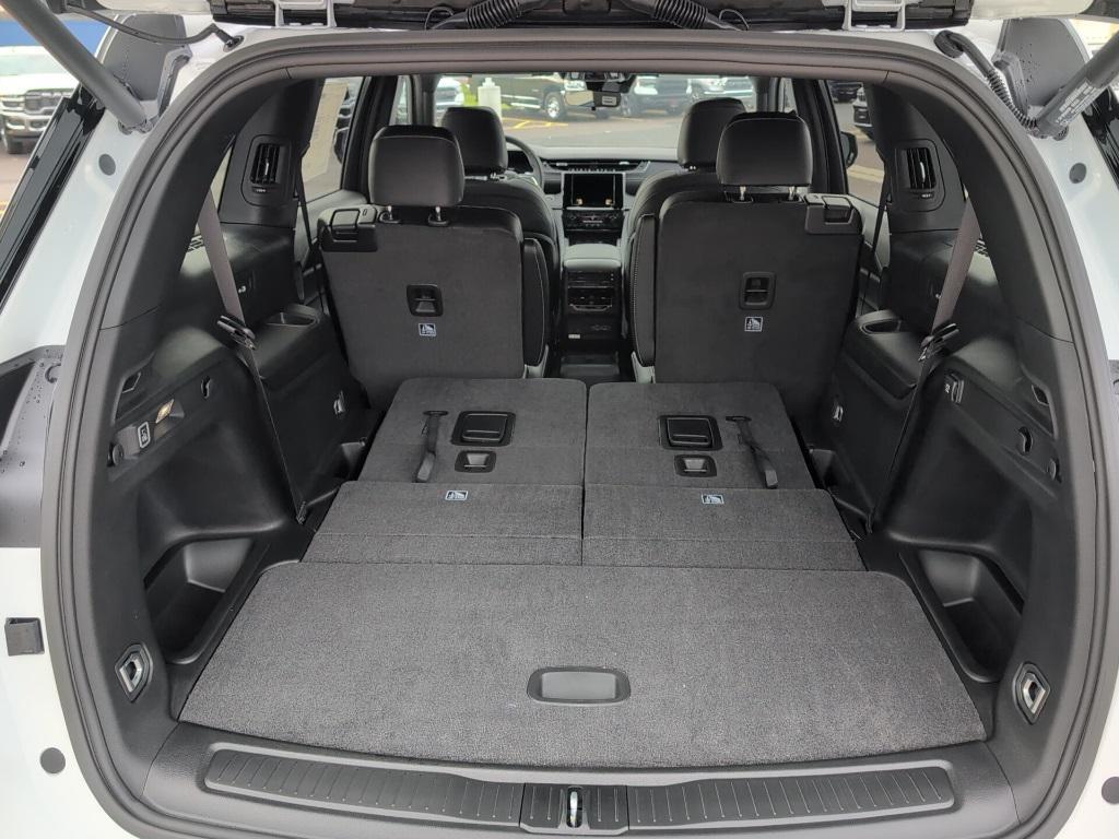 new 2025 Jeep Grand Cherokee L car, priced at $49,130