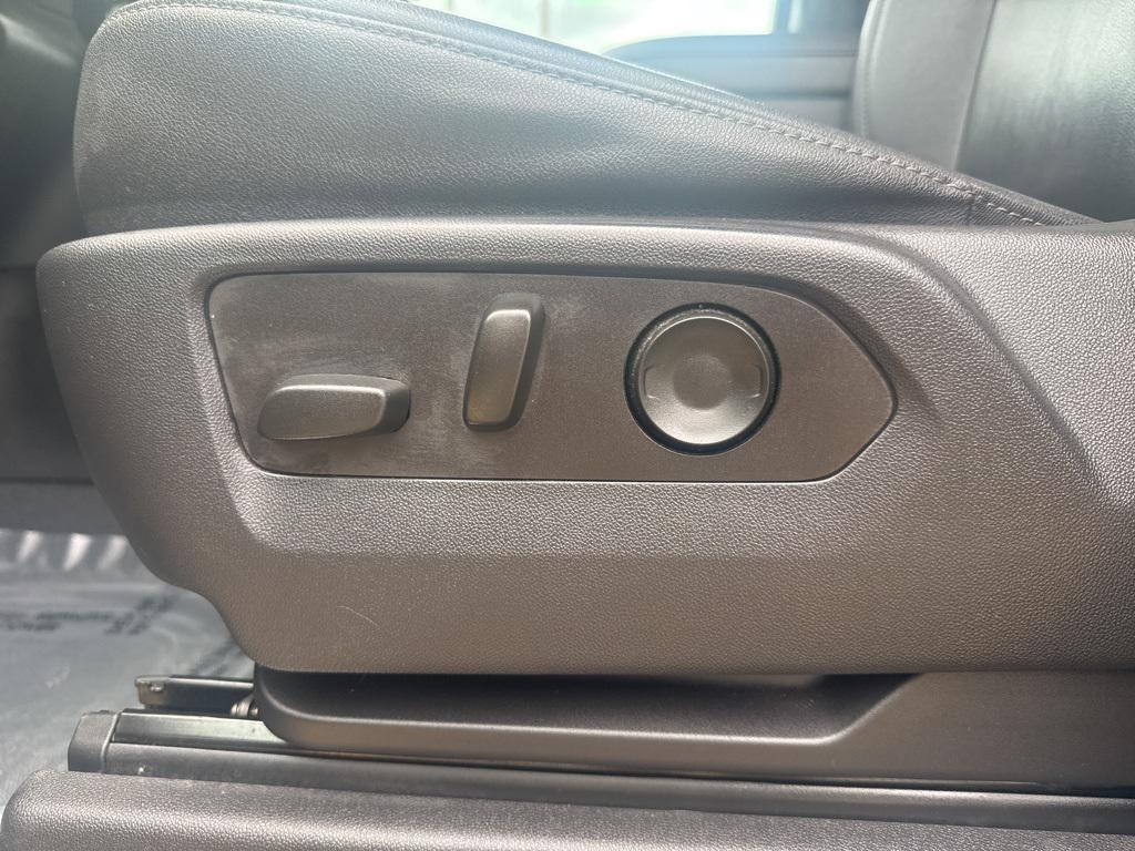 used 2024 Chevrolet Silverado 2500 car, priced at $53,400