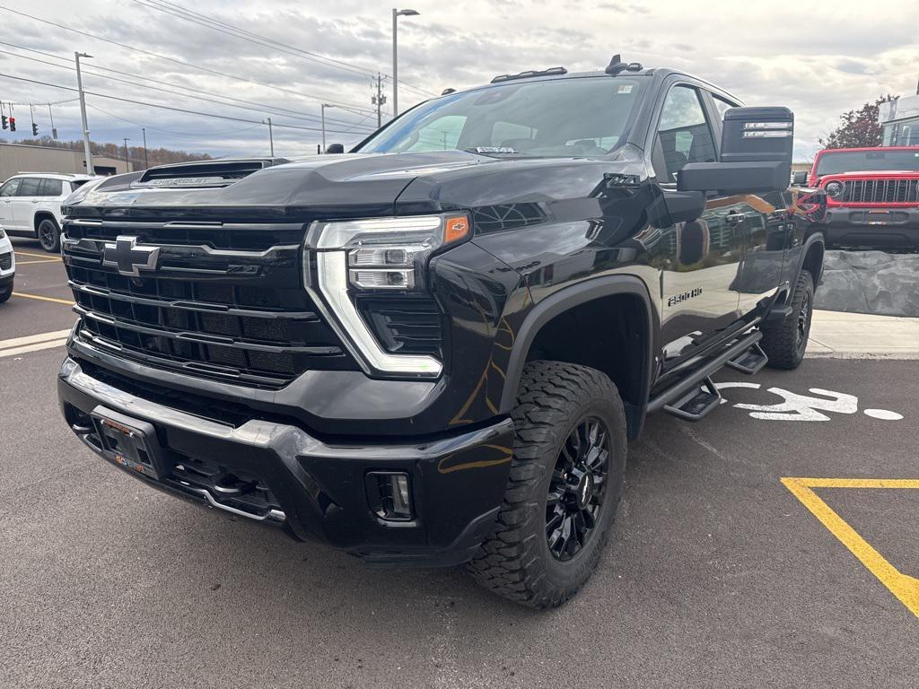 used 2024 Chevrolet Silverado 2500 car, priced at $53,400