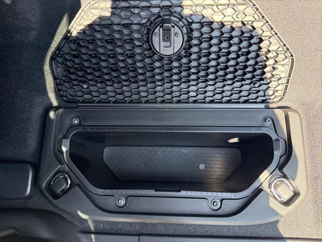 new 2025 Ram 1500 car, priced at $55,295