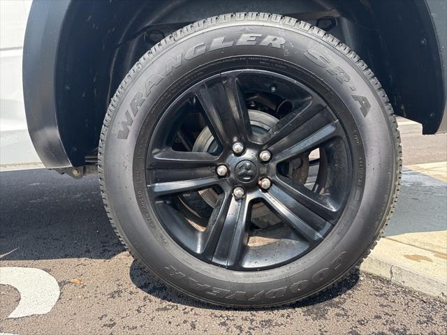 used 2022 Ram 1500 Classic car, priced at $32,900